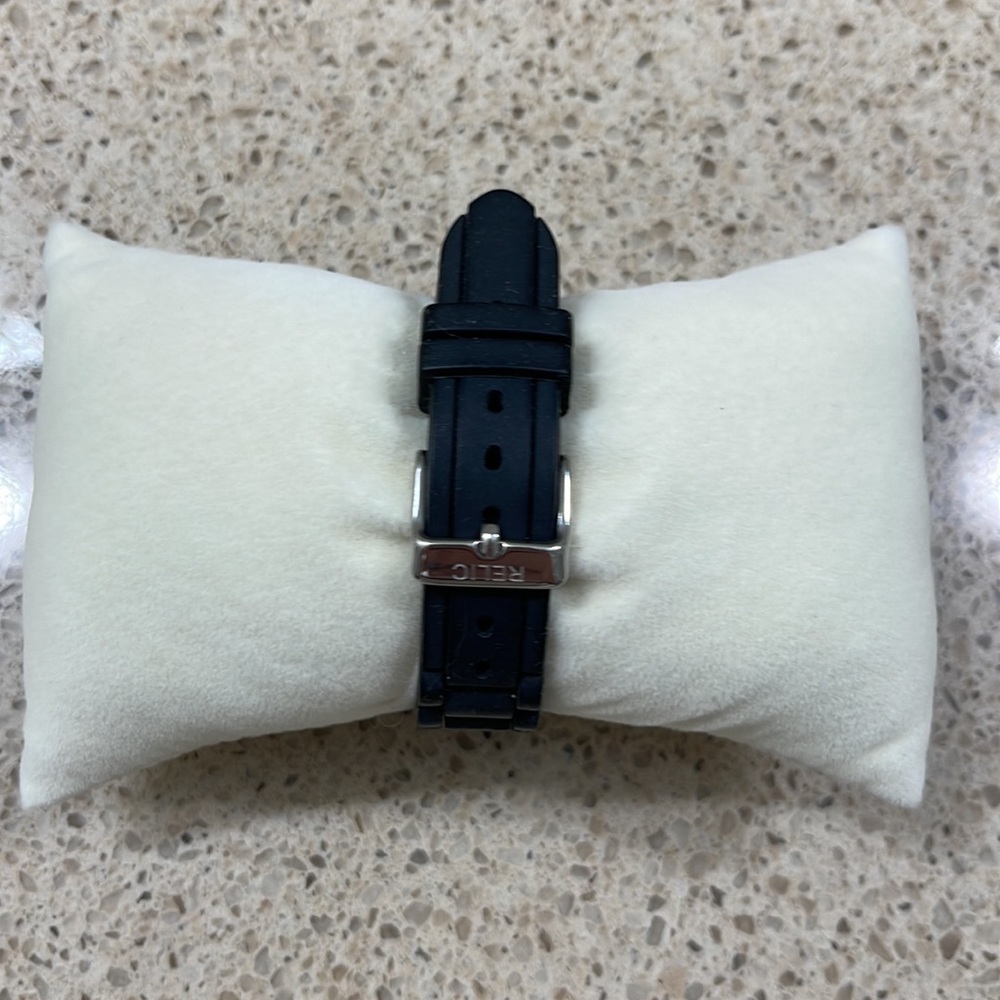 Relic watch - Picture 3 of 3
